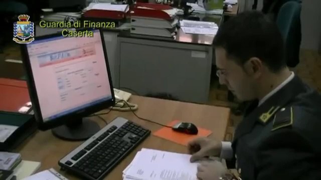 San Nicola La Strada (CE) - Evasione fiscale per 10 mln (28.04.12)