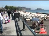 Napoli - I primi tuffi a Mappatella Beach (live 28.04.12)