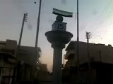 فري برس حلب الباب رفع علم الإستقلال على دوار 15 آذار 2012 4 28 Aleppo