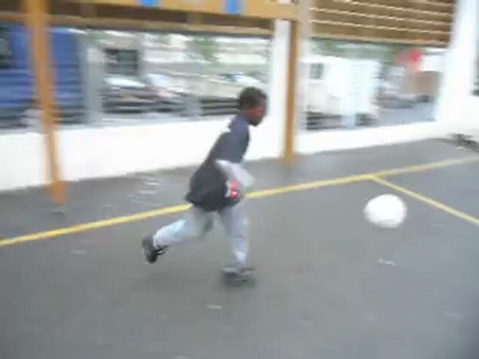 check the artist freestyler challenge fondation PSG