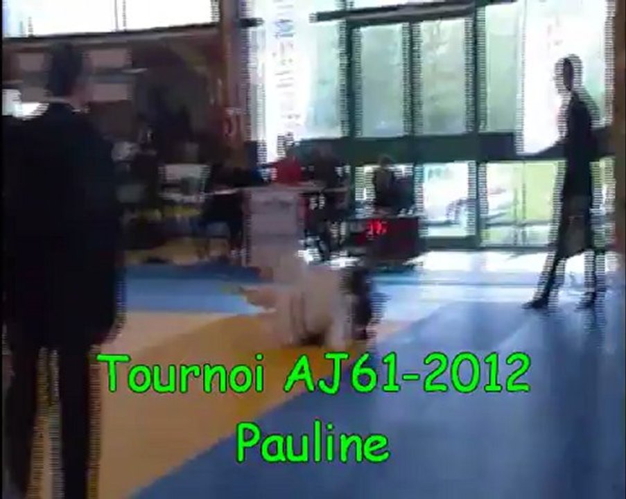 AJ61 2012 Pauline