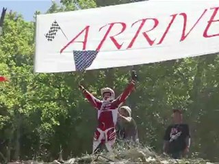Montée-Impossible - Attention à la marche