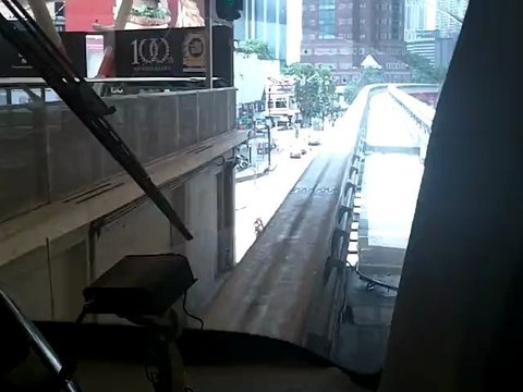 KL Monorail de BuKit Nanas a Medan Tuanku.