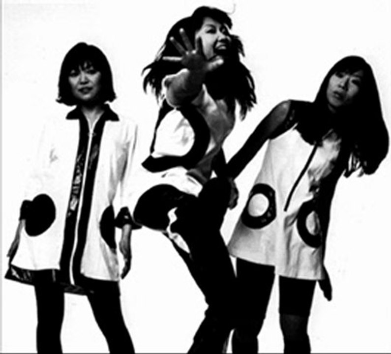 Shonen Knife - Na Na Na