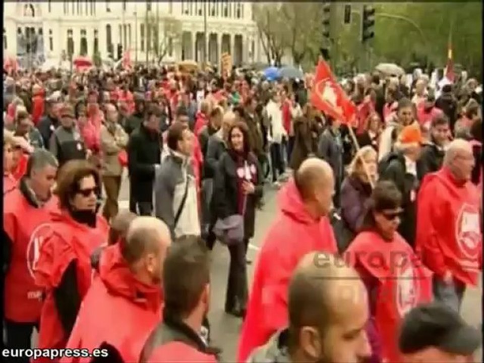 Manifestación austera en contra de los recortes