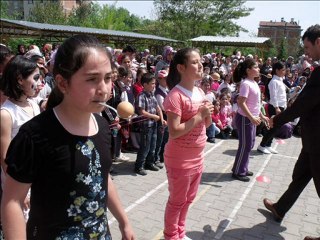 23 Nisan Şenlikleri - Bafra Tic.San.Odası İ.O.