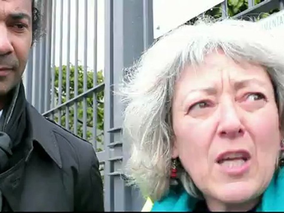 Arlette Zilberg participe à la chaîne humaine contre le nucléaire