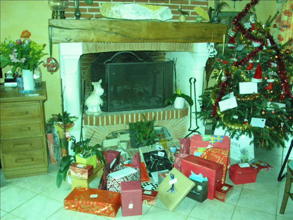 J'ai vu maman embrasser le Père Noël  par Olivier