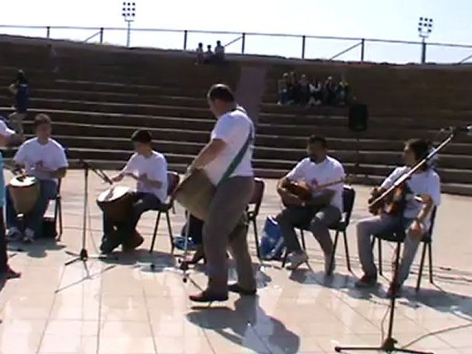 Otizmli Taha Berk Yılmaz ve Grup Arkadaşlarının Koçder'deki Perküsyon Gösterisi-1