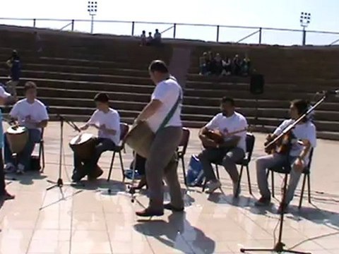 Otizmli Taha Berk Yılmaz ve Grup Arkadaşlarının Koçder'deki Perküsyon Gösterisi-1