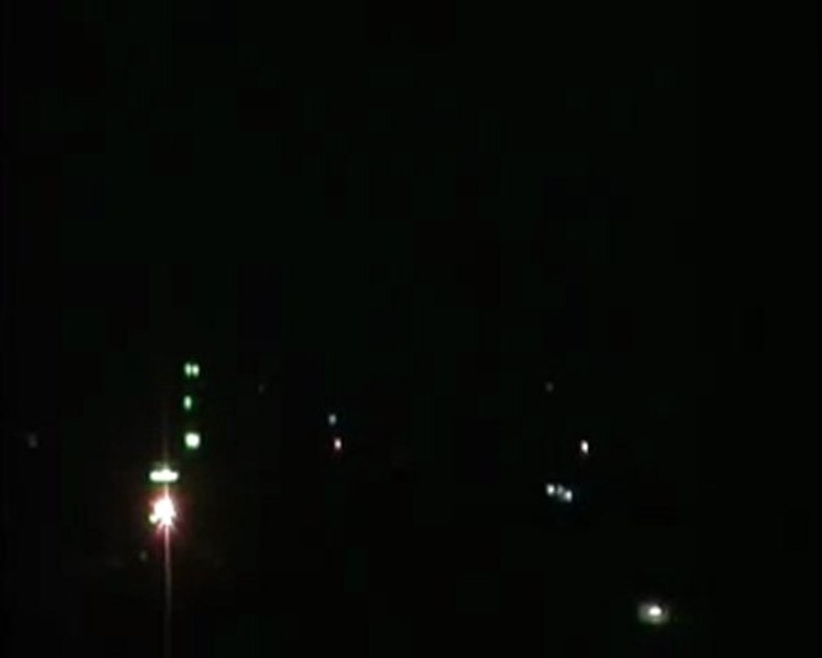 فري برس دمشق انفجارات و اطلاق رصاص قرب ساحة العباسيين دمشق 30 4 2012 ج2 Damascus