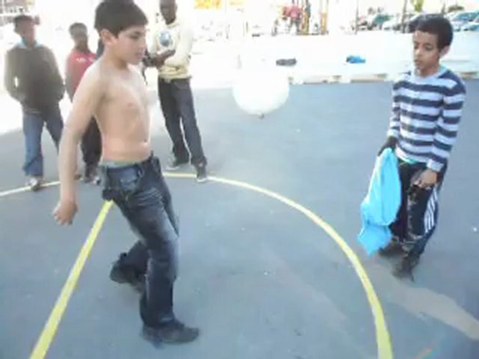 liesse the artist atelier foot freestyle by team prodige challenge fondation PSG part 1