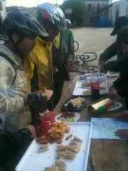 VTT Rando de Créon 2012 ,enfin un ravitaillement dans cette galére!!!!