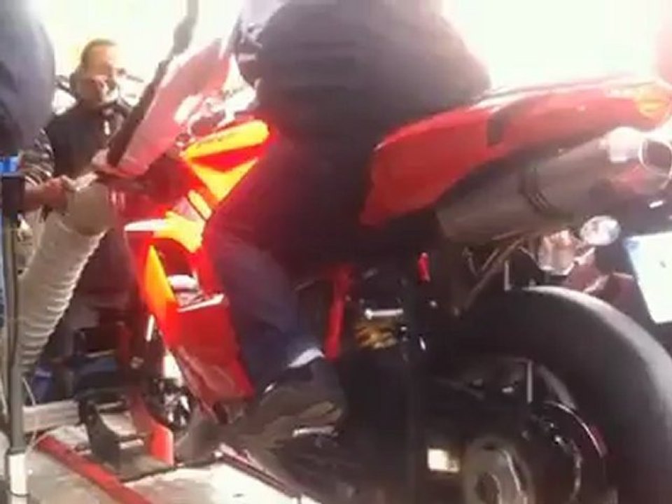 ducati 848 Evo 2011 au banc de puissance