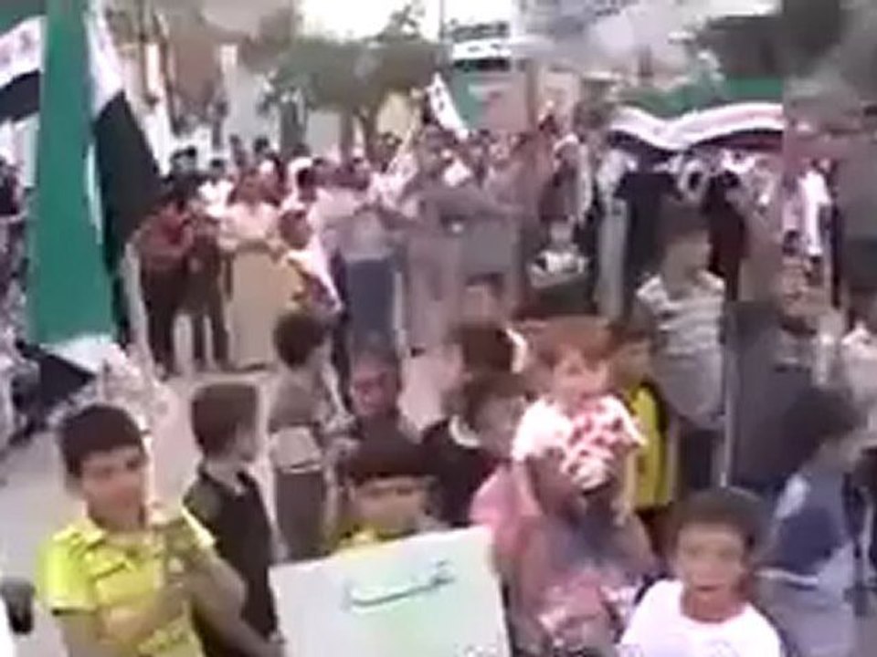 فري برس حلب  تل رفعت مسرحية الذكرى السنوية لثورة تل رفعت 29 4 2012 ج3 Aleppo