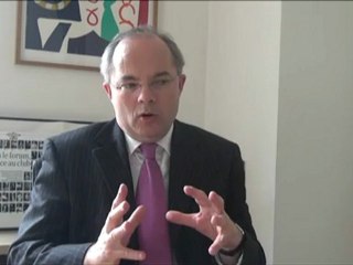 "Le couple franco-allemand est indispensable à l'Europe mais il ne peut pas être exclusif"