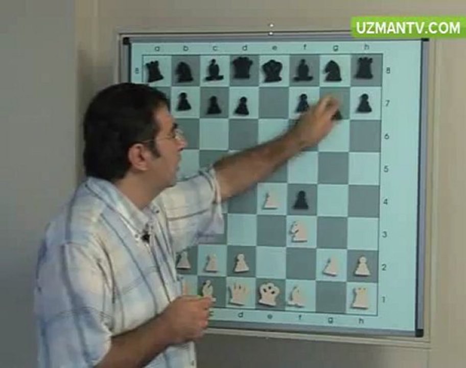 14-Satrançta şah gambiti hangi hamlelerle yapılır?
