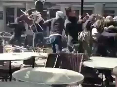Bagarre devant le café à Lille (Supporter Foot PSG)