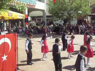 23 Nisan Ulusal Egemenlik ve Çocuk Bayramı