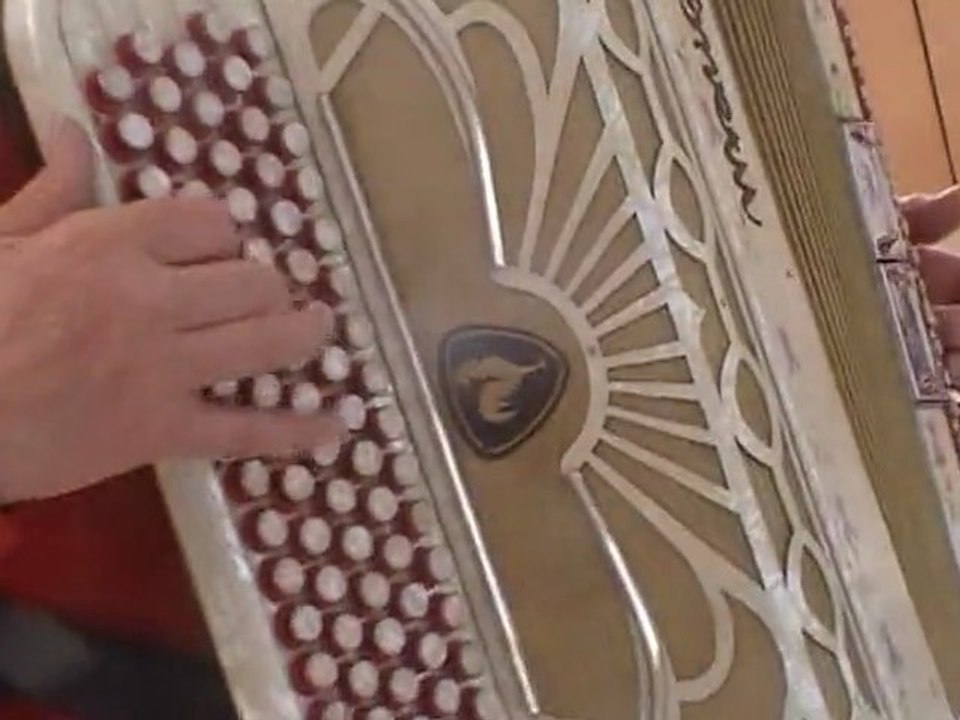 Accordéons nous ensemble musicalement ...SAUVOY 2012