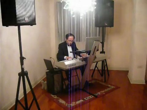 Mùsica para cumpleaños matrimonios showers eventos pianista organista Lima Perù