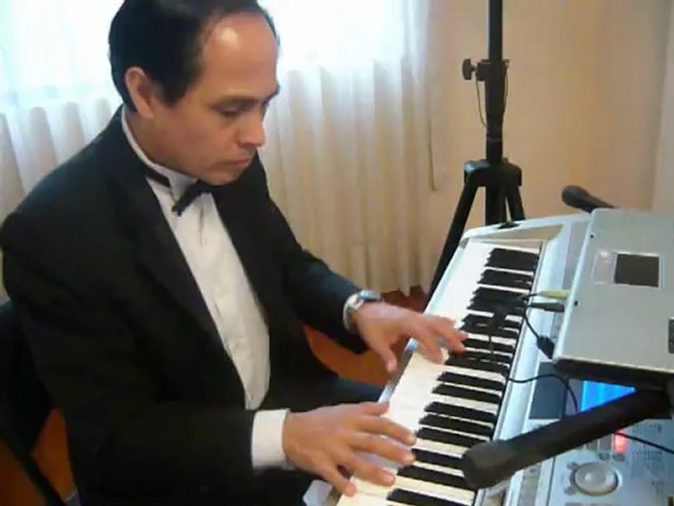 EVENTOS BODAS CUMPLEAÑOS  MÙSICA  PIANISTA ORGANISTA RESTAURANTES HOTELES