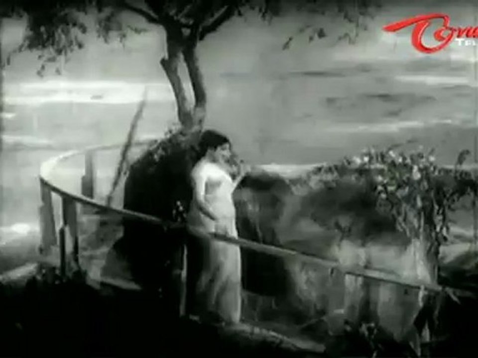 Dorikithe Dongalu Songs - Evarannaravi Kannulani - NTR - Jamuna