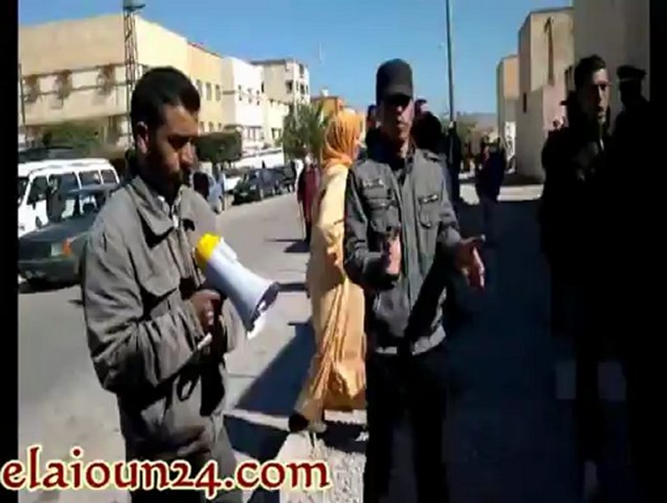 معطلو العيون الشرقية  في وقفة إحتجاجية