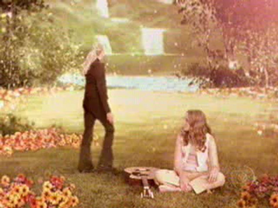 4-4 - Filme - PIXEL A GAROTA PERFEITA