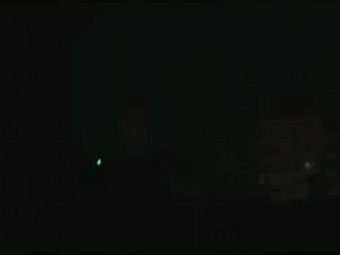 فري برس حماه المحتلة حي القصور اصوات اطلاق النار 30 4 2012 Hama