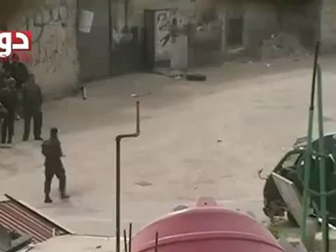 فري برس ريف دمشق دوما اكبر اقتحام تشهده المدينة منذ الصباح 30 4 2012 Damascus