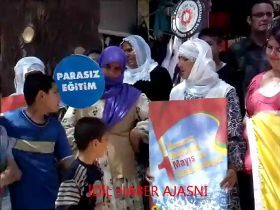 İDİL'DE 1 MAYIS KUTLAMASI