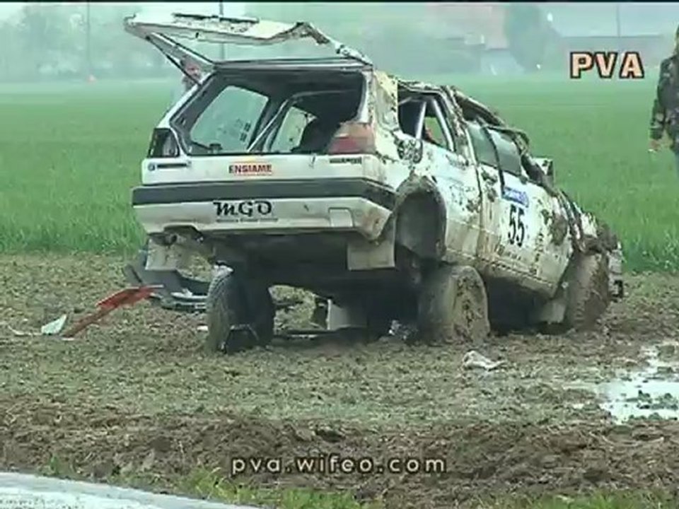 Sortie de route au rallye de la Lys 2012