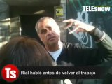 JORGE RIAL A SU LLEGADA DE VENECIA ANTES DE ENTRAR A LA RADIO