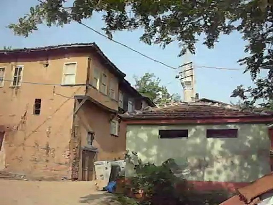 Paşapınar Köyünde Bir Çeşme.
