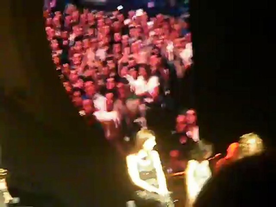 laura pausini medley dome marseille 27/04/12