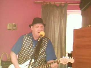 Roy's Crazy Show. 114, T. Rex 3-ever.