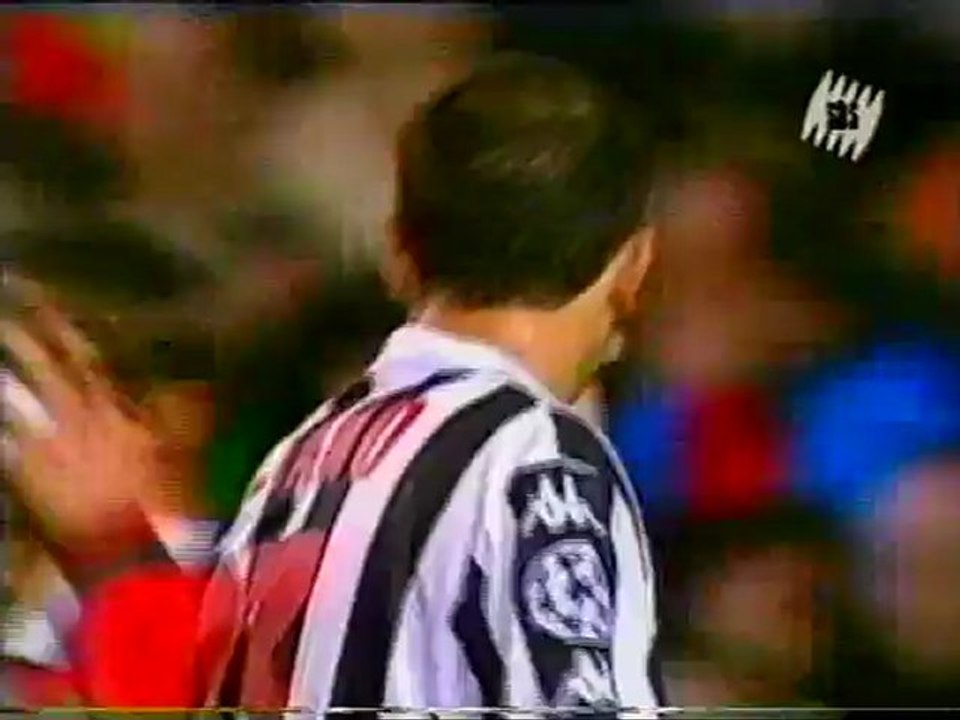 Футбол. ЛЧ-1998/99. Полуфинал. Манчестер Юнайтед - Ювентус. Первый матч. 2-й тайм