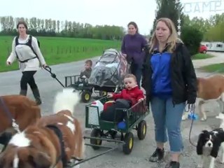 départ en promenade sur la digue du lac