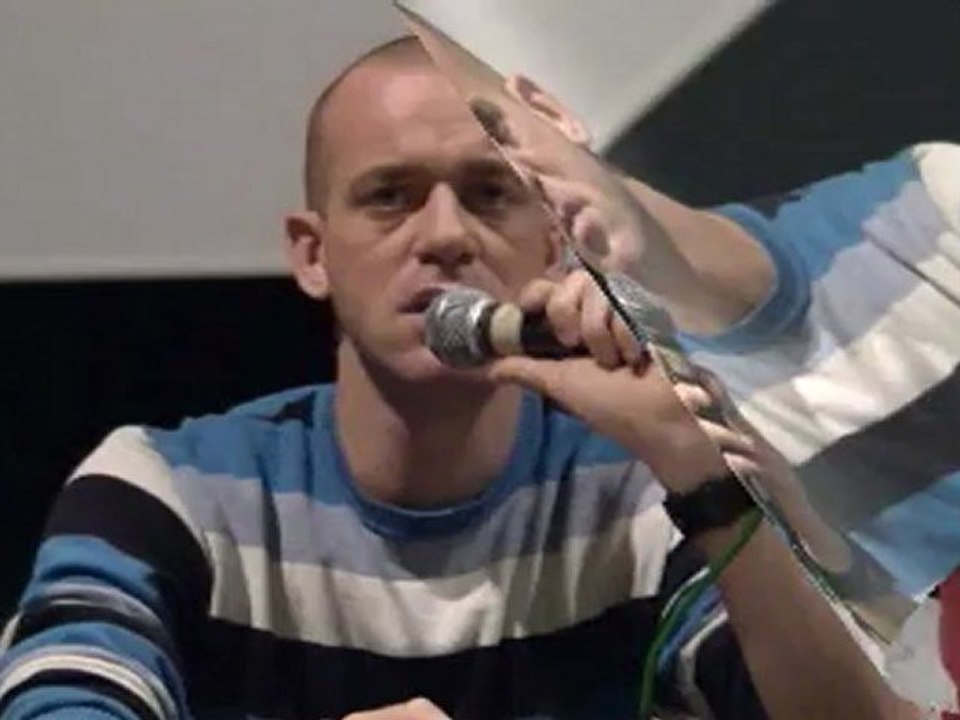 Prisonniers palestiniens, Nîmes 28avril2012: Salah Hamouri franco-palestinien 3/4