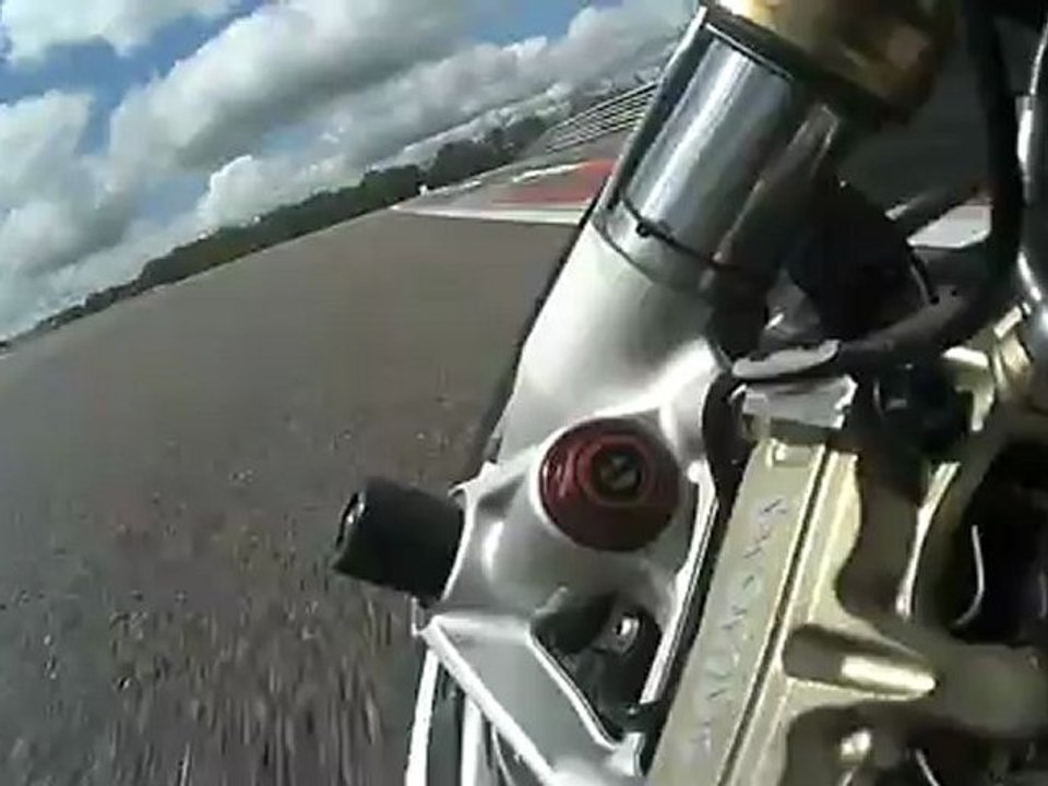 dijon (video de denis avec la bm  reponse du berger a la bergere vers 19min 15 lol