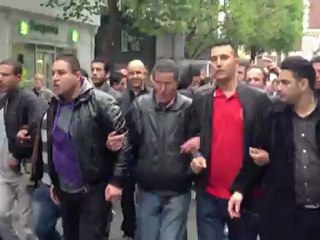 De nouveau, les sans-papiers envahissent l'UMP à Lille