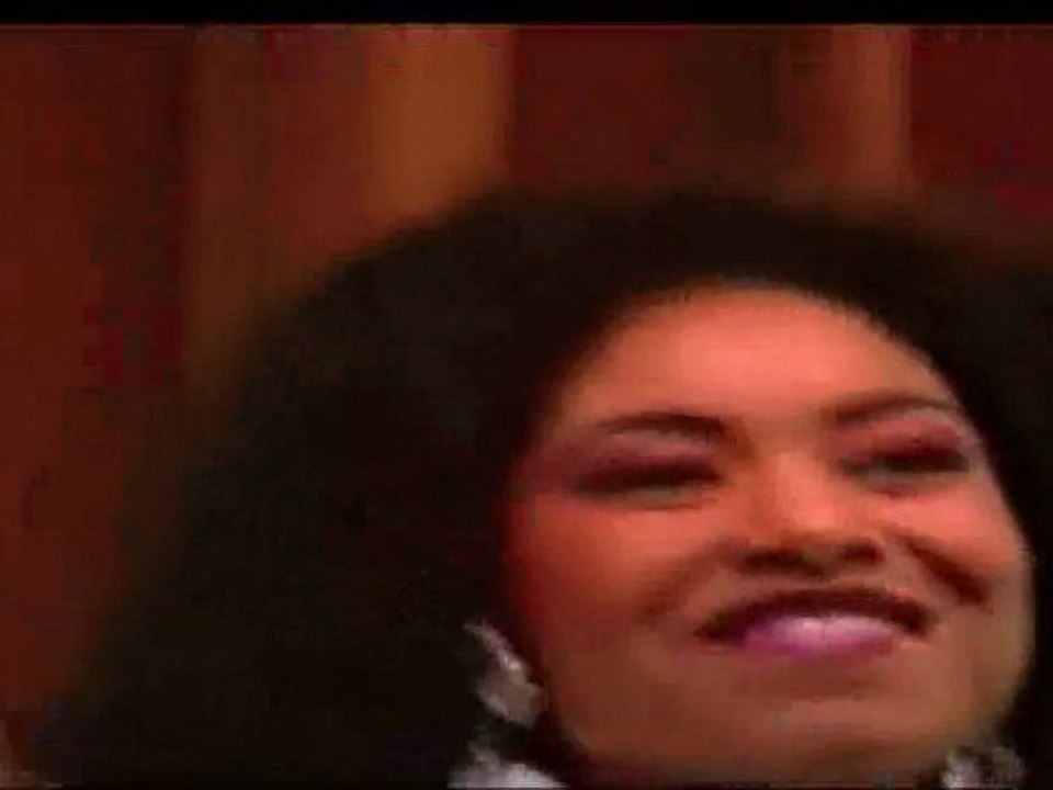 Tanya Saint-Val - Zouk A Gogo / le clip ..zouk rétro