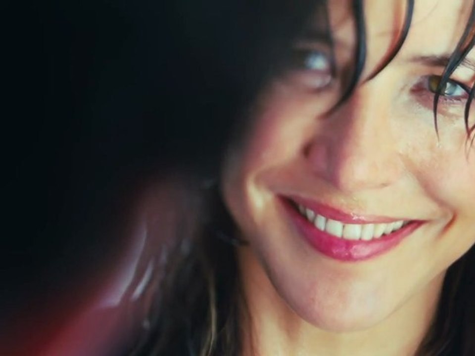 Un bonheur n'arrive jamais seul (2012) - bande-annonce