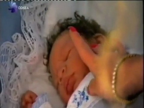 Sue: Bebes Reborn (Hijos sinteticos) - Vídeo Dailymotion