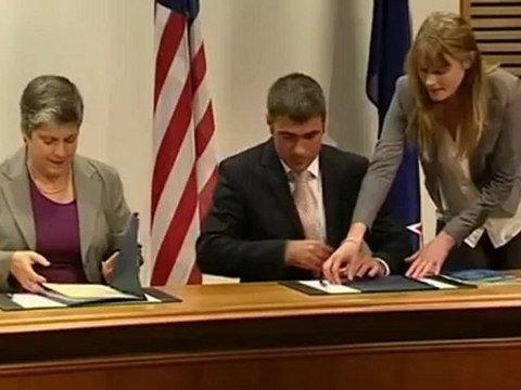 US Security Chief Janet Napolitano Warns of Body Bombs Threat