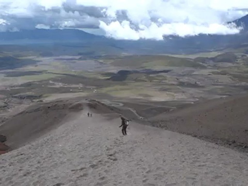 Descente Claire depuis 4800m