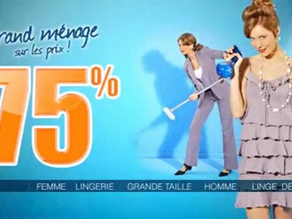 Blanche-porte-reductions-sur-les-vetements-jusqu'à -75%