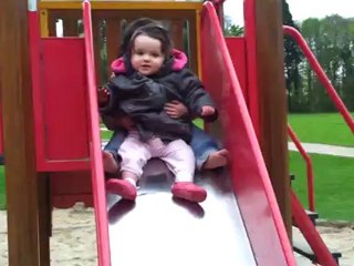 La première descente en tobogan de Gab Avril 2012