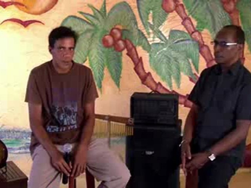 Ousanousava Kouler péi